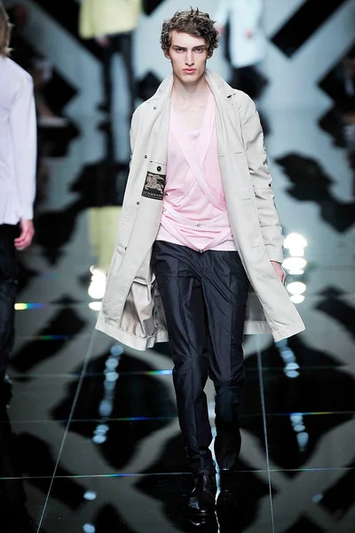 Look 36